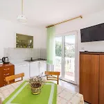 Apartment Nikice Gundica Vi Posedarje