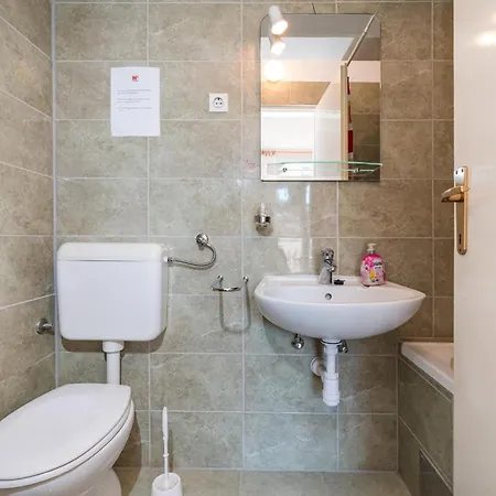 3 Bedroom Stunning In * Posedarje