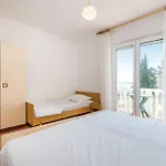Apartamento Nikice Gundica Vi